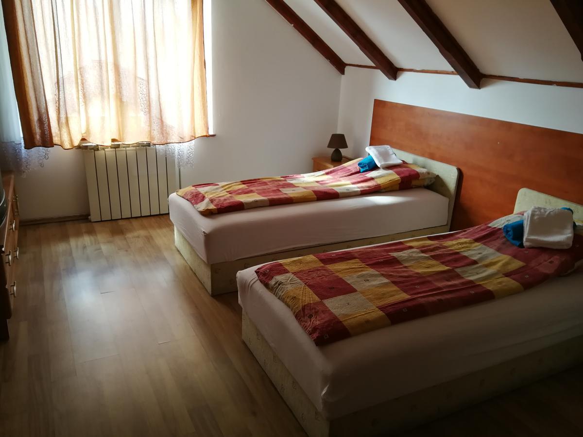 Dunakanyar Bed&Breakfast God Bagian luar foto